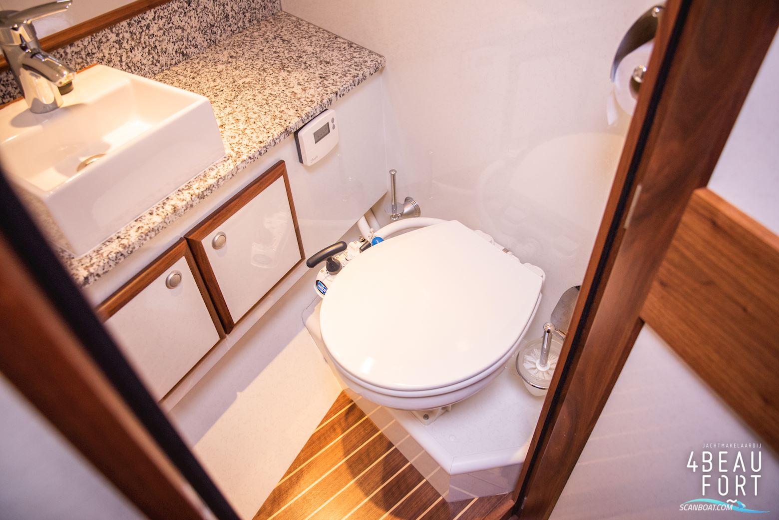 Aquanaut Privilege 1250 AK