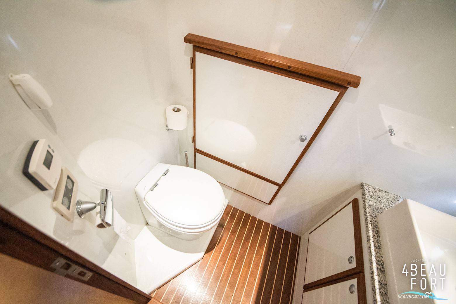 Aquanaut Privilege 1250 AK