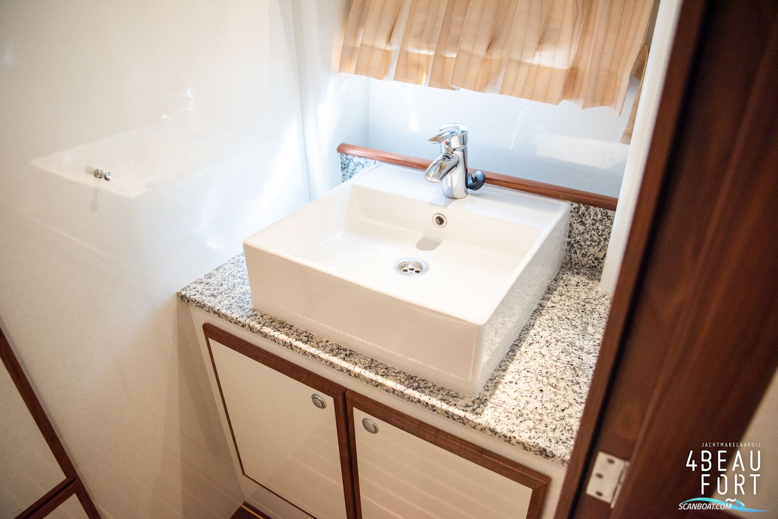 Aquanaut Privilege 1250 AK