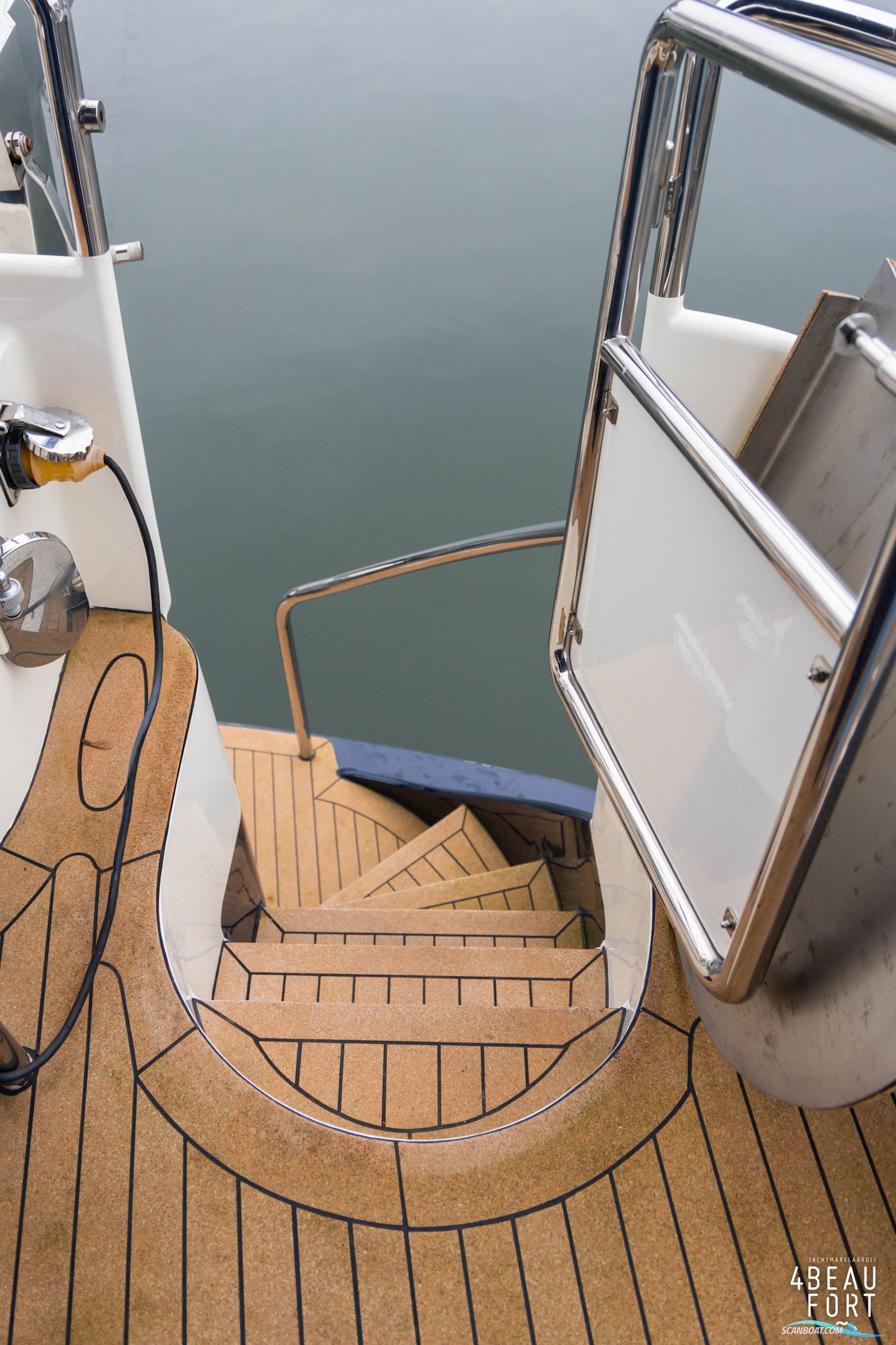 Aquanaut Privilege 1350 AK