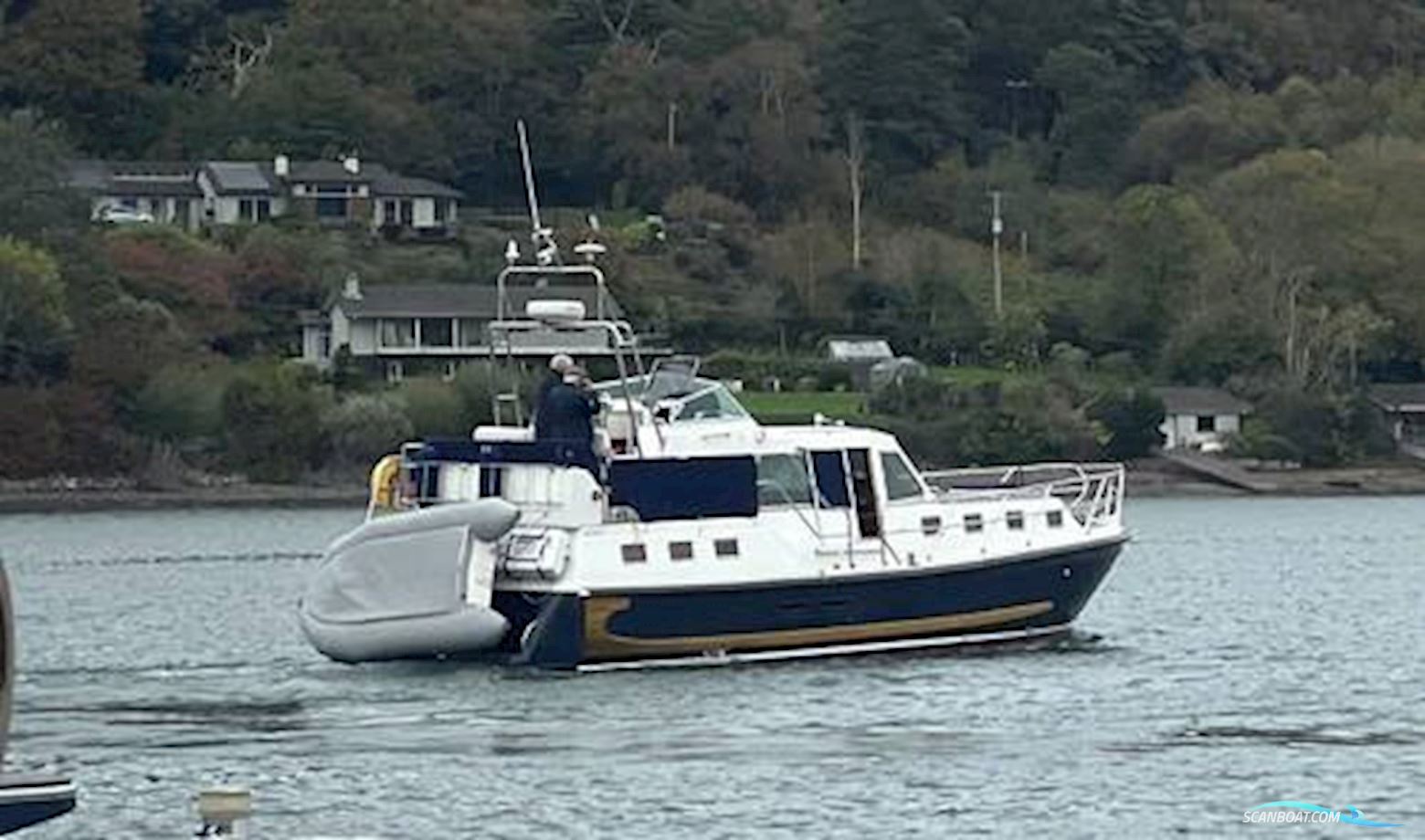 Aquastar 38 Aft Cabin