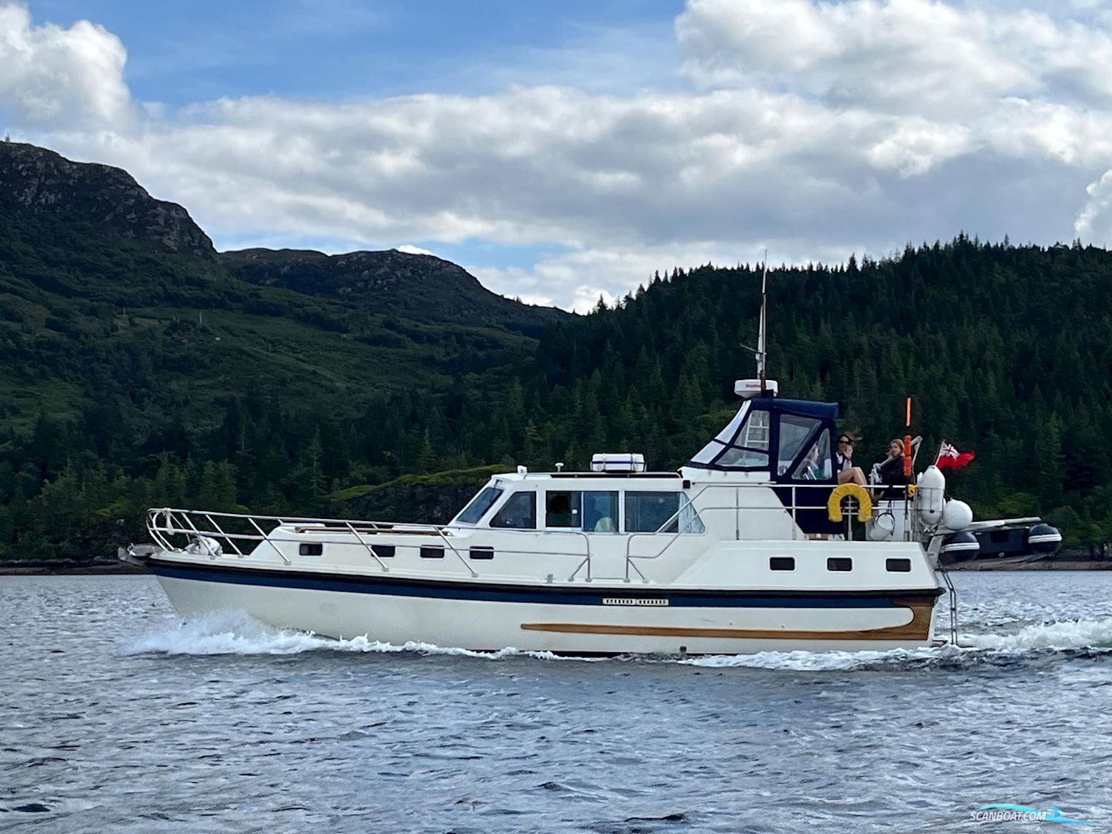 Aquastar 38 Motorboot 1988, mit Volvo Penta motor, England