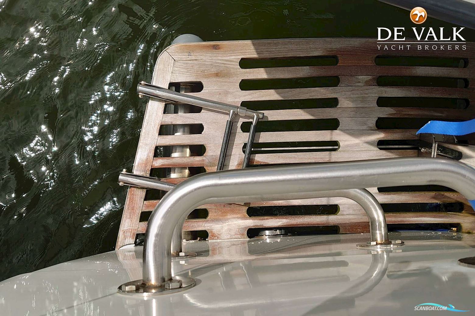 Aquastar 43 Fisherman