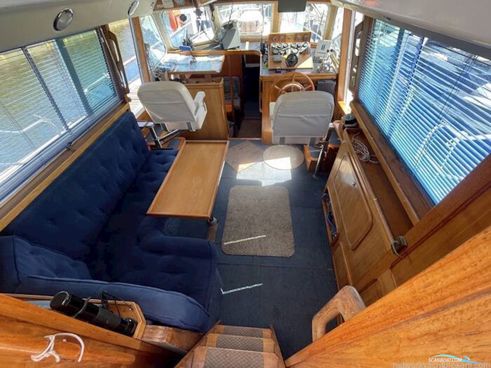 Aquastar Ocean Ranger 38 Aft Cabin