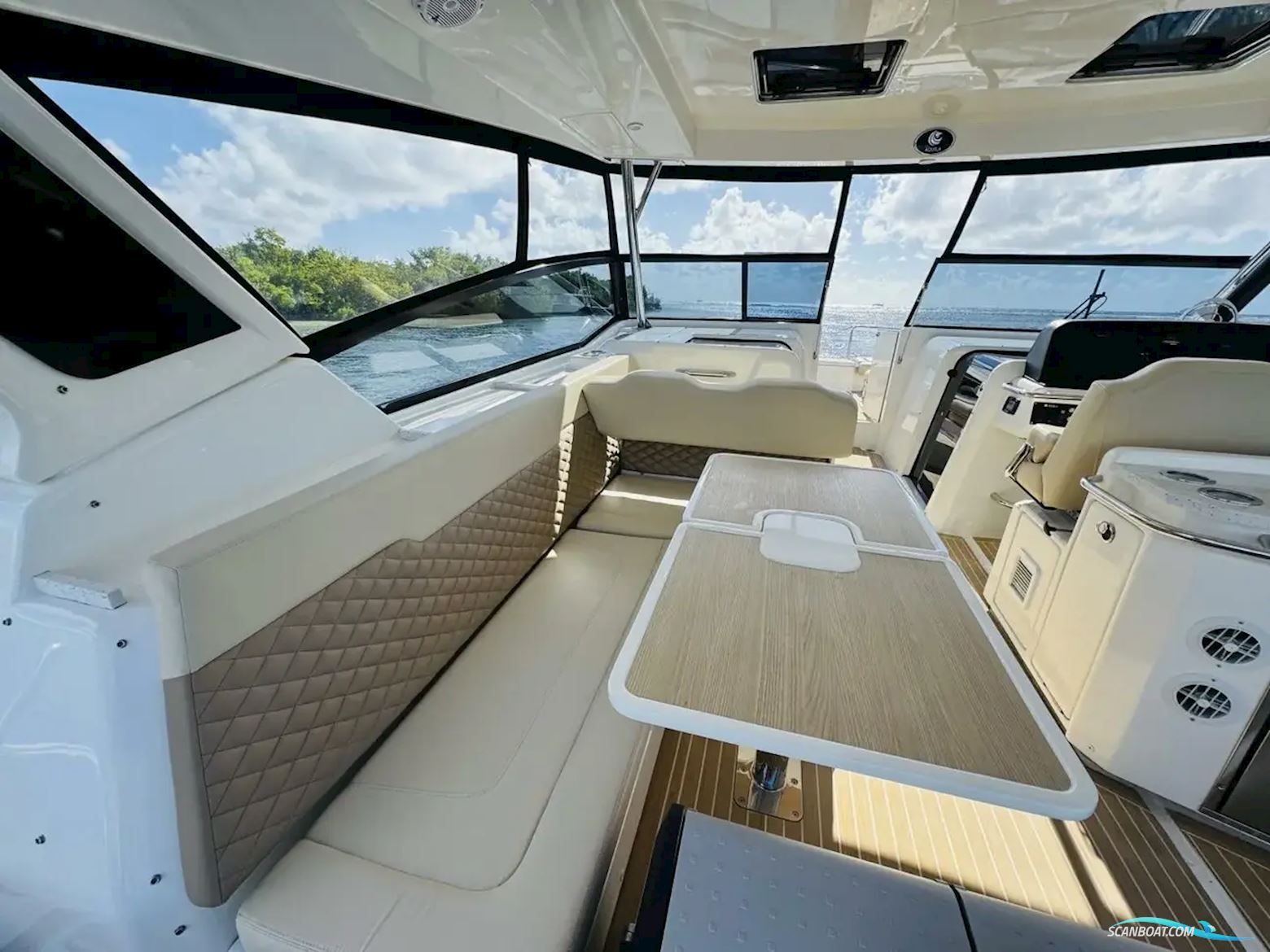 Aquila 36 Sport