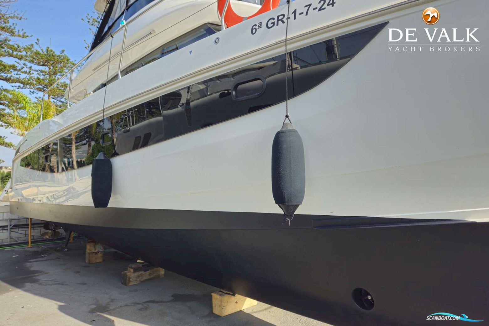 Aquila 42 Motorboot 2024, mit Volvo Penta motor, Spanien