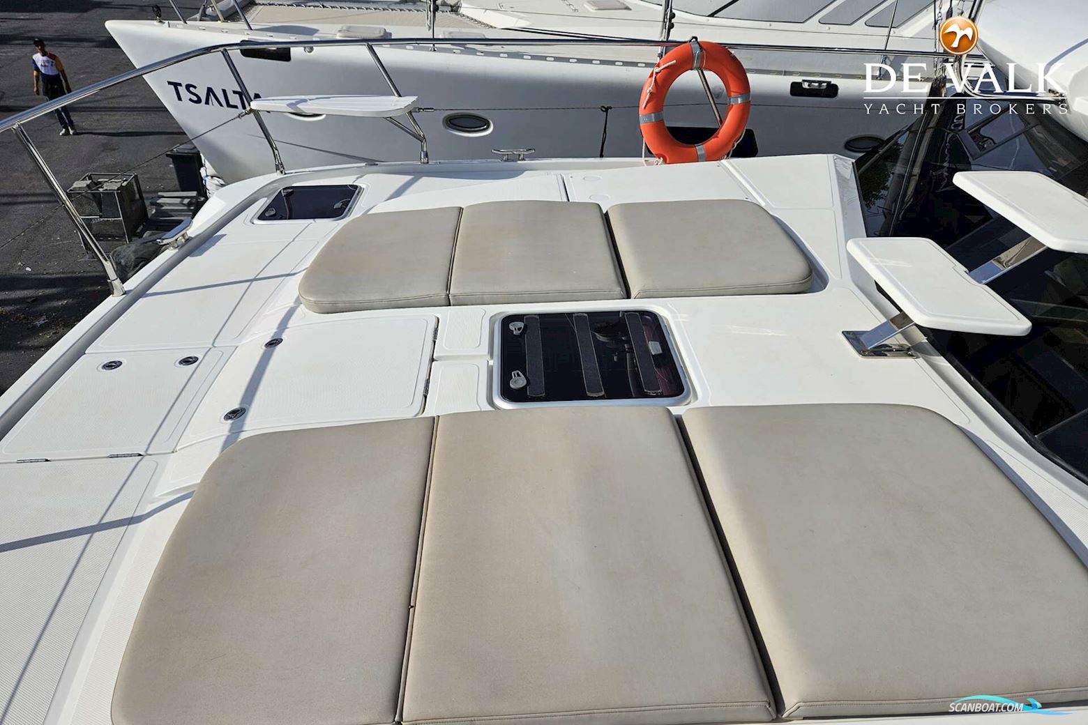 Aquila 42