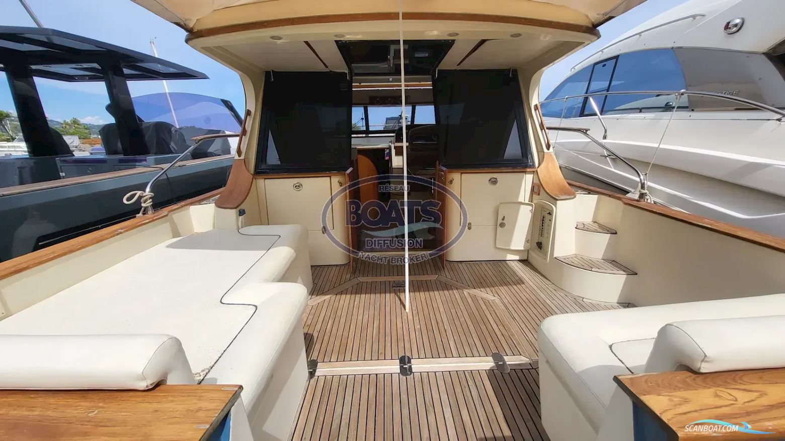 Arcoa MYSTIC 44