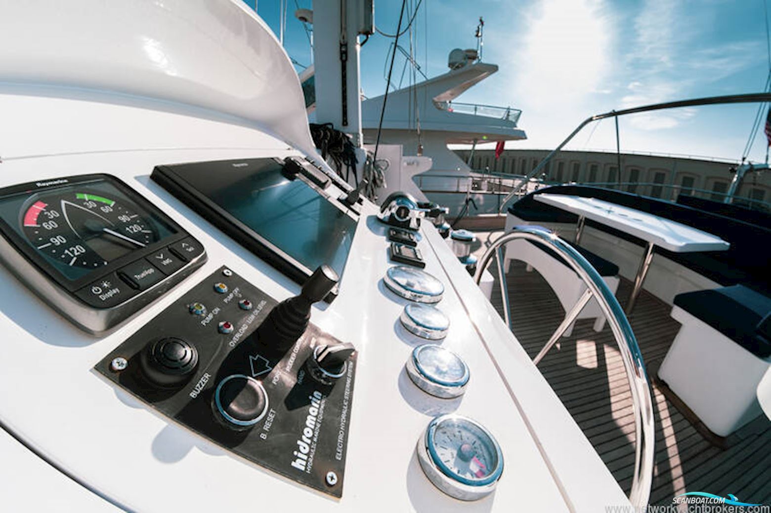 Ark Yacht MOTOR SAILOR 24 m. - CE CATEGORY A