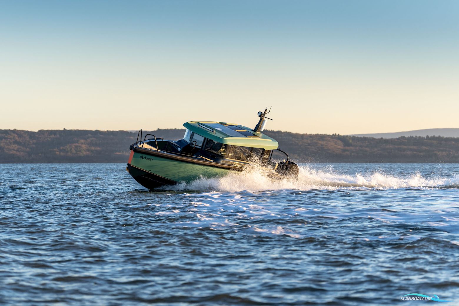 Arksen 28 Motorboot 2019, England
