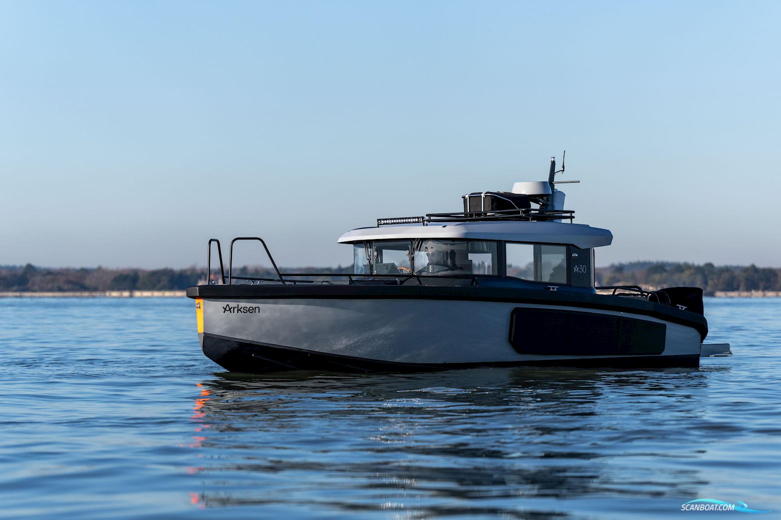 Arksen 30 Motorboot 2023, mit Mercury motor, England