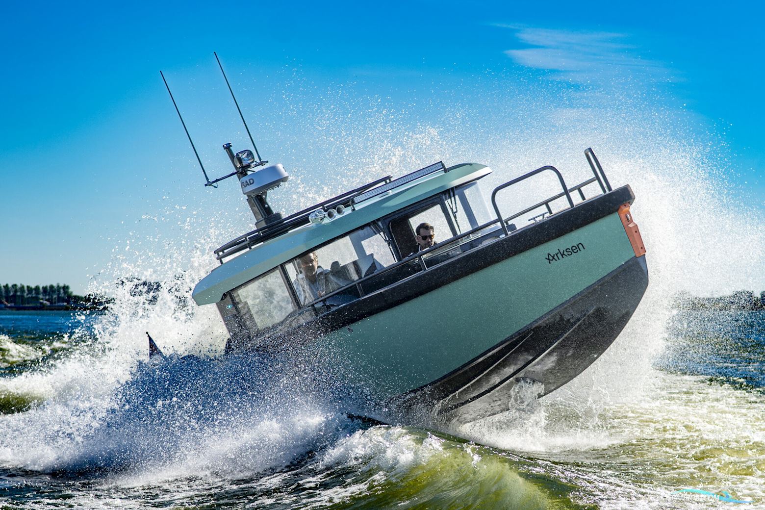 Arksen 30 Motorboot 2025, mit Mercury motor, England