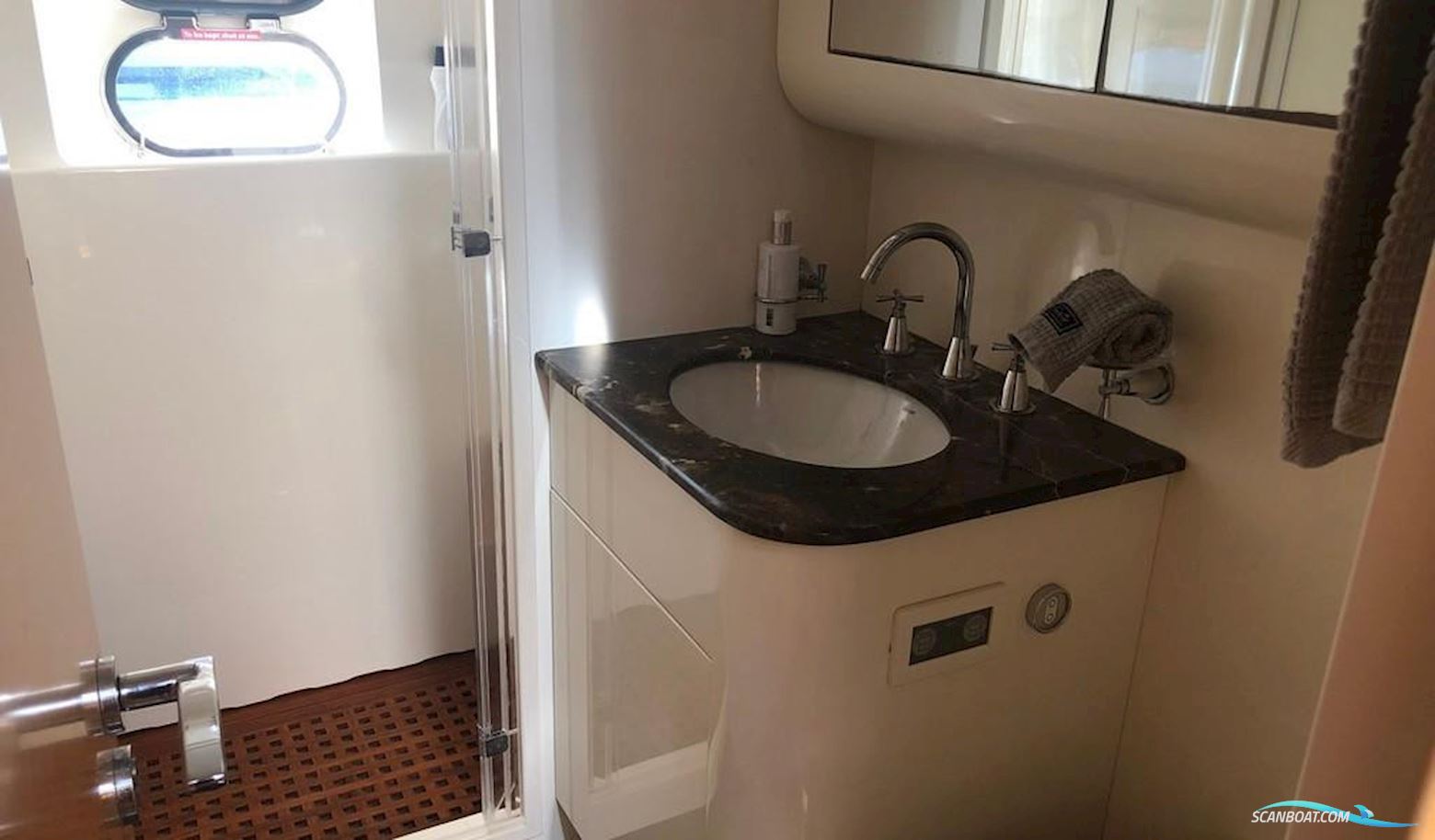 Arno Yachts Leopard 27