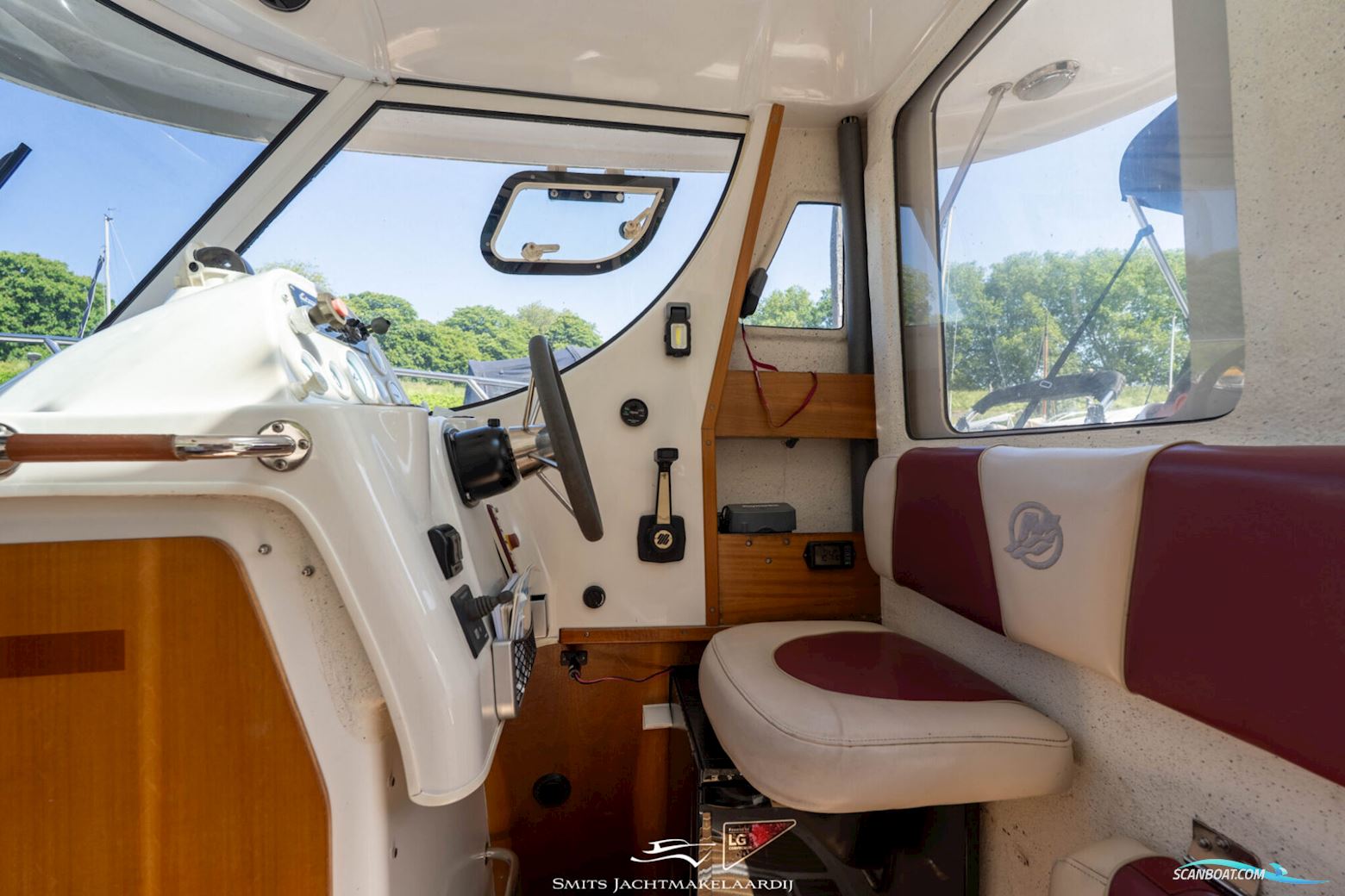 Arvor 250 AS
