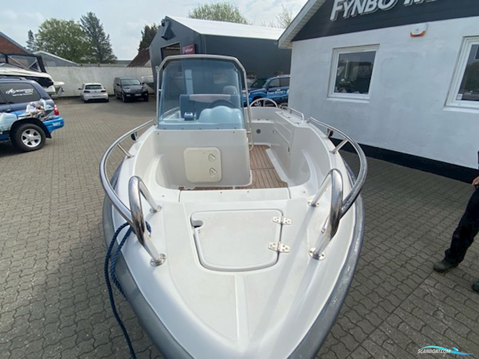 Askeladden 475 Freestyle, Mercury F60EFI