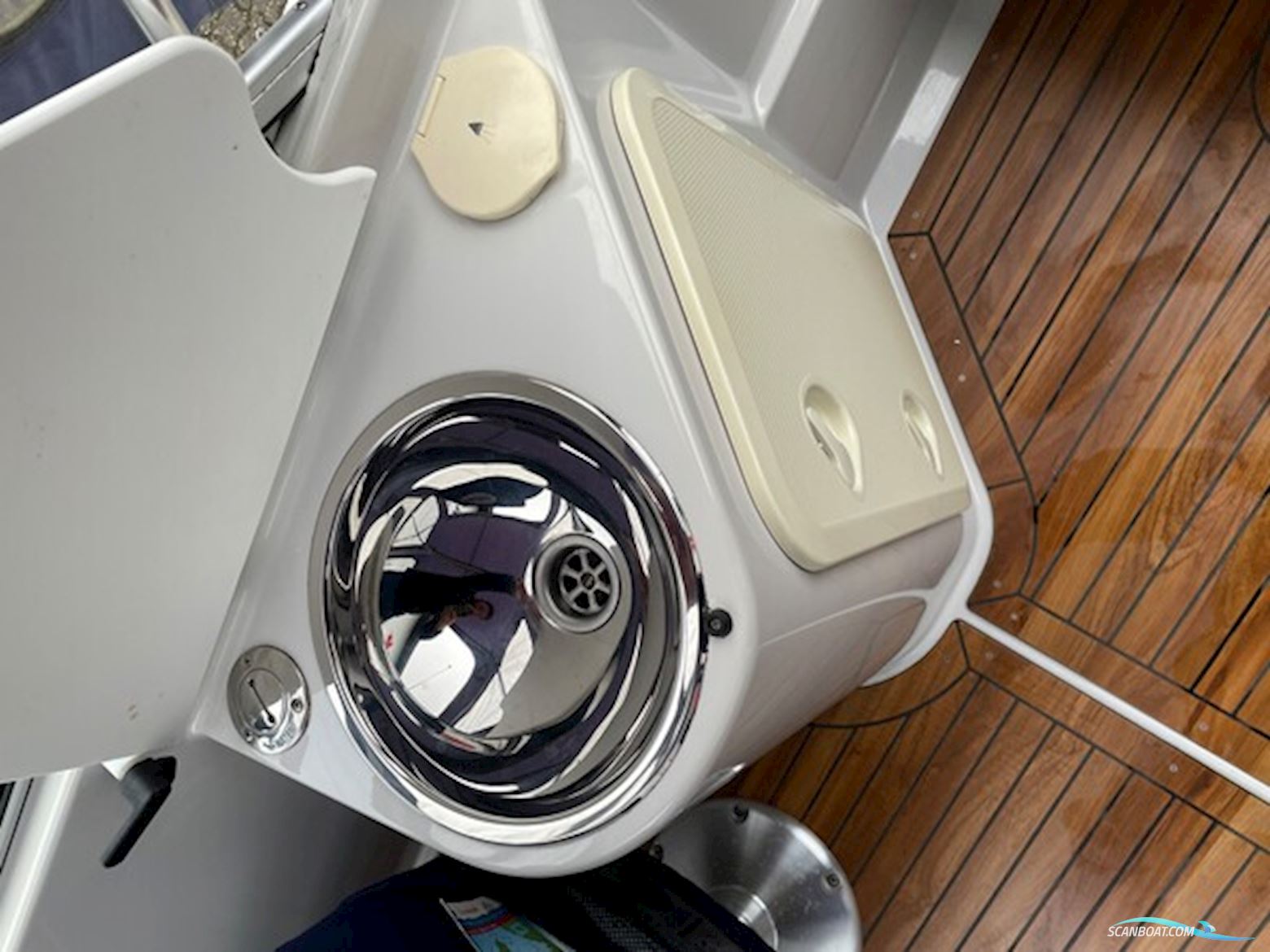 Askeladden 605 Explorer Med 150 hk Mercury Verado og 2500 kg Bådtrailer- Reseveret MB Til 3/2