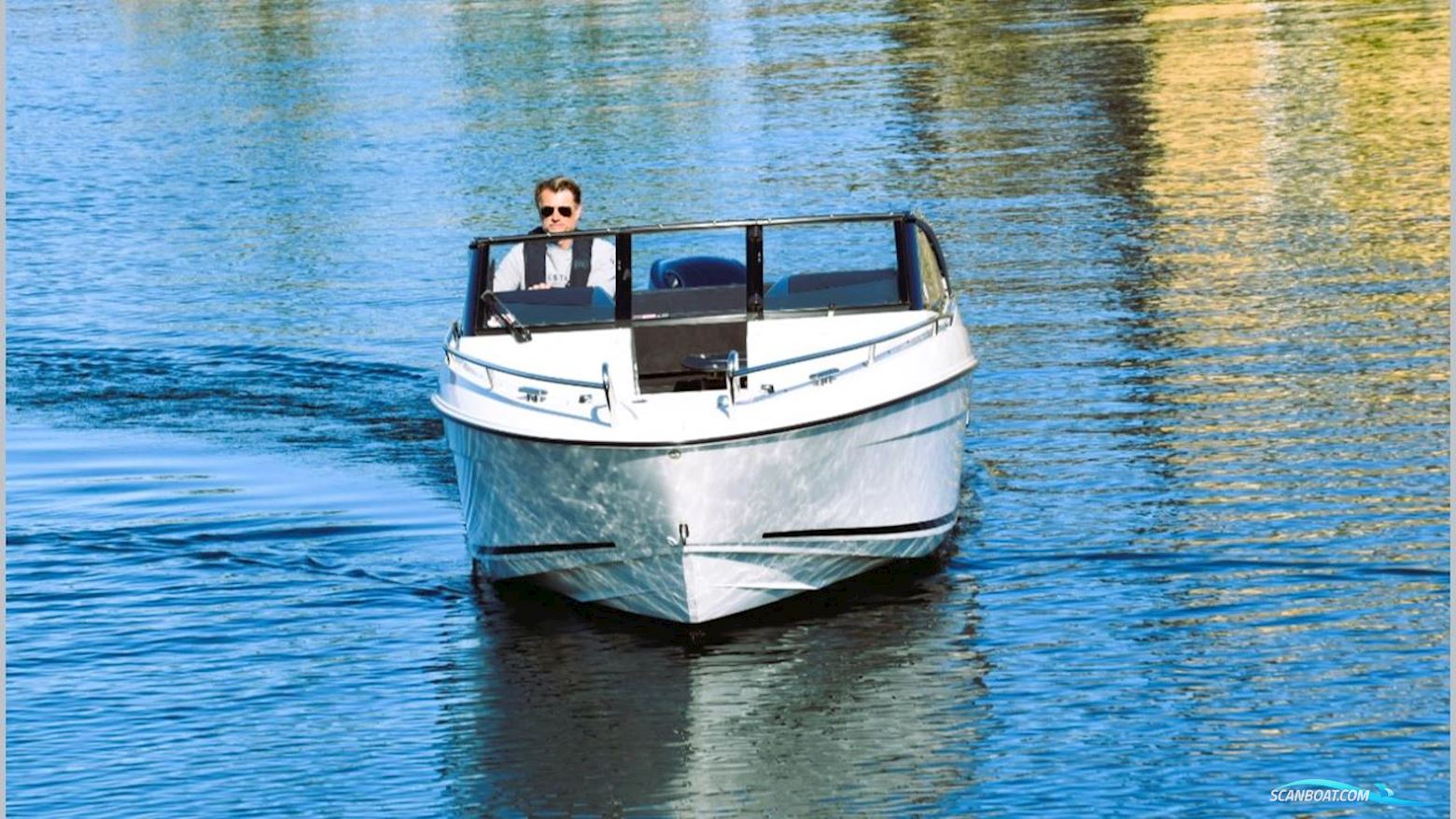ASKELADDEN C61 Bowrider
