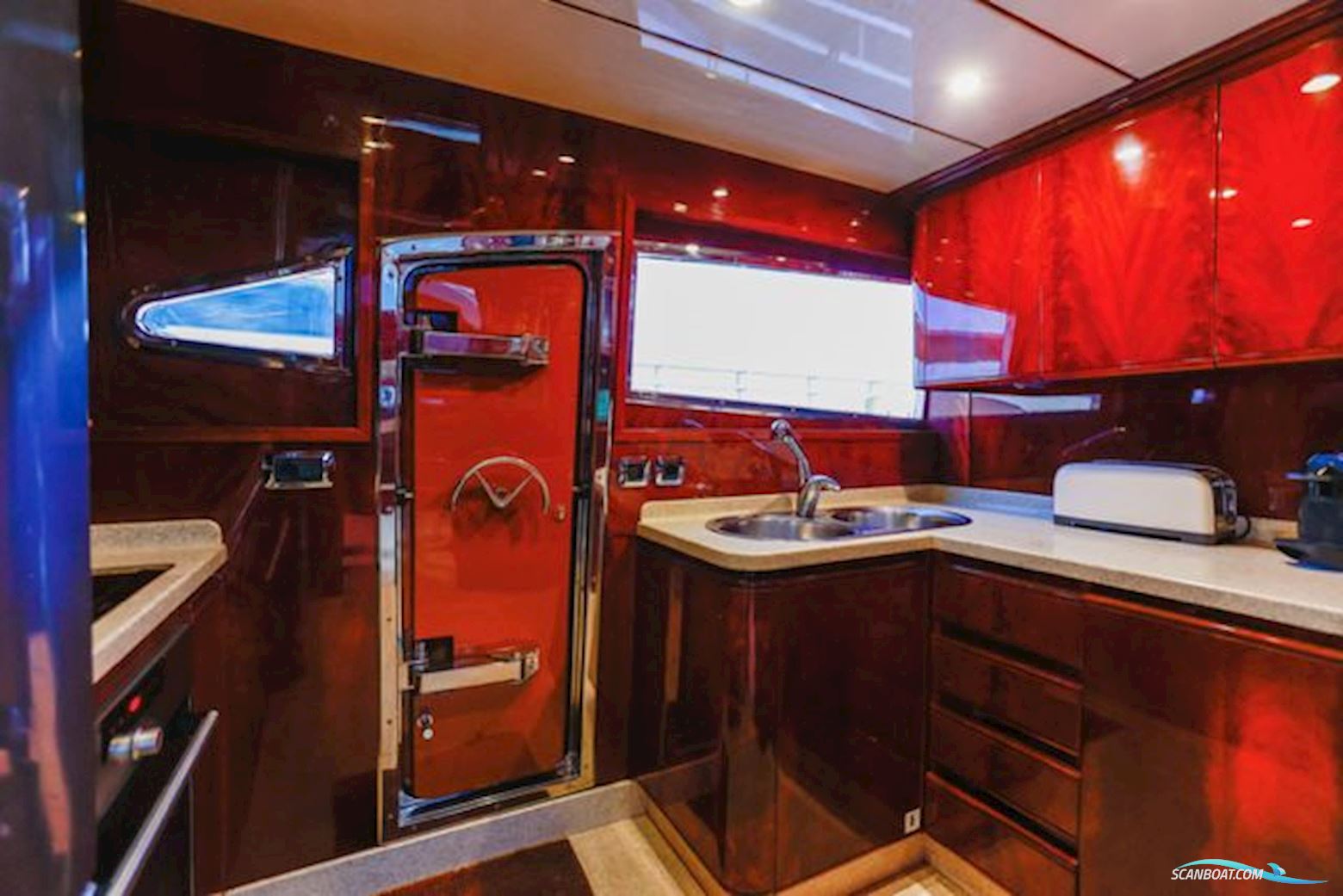 Astondoa 72 Glx
