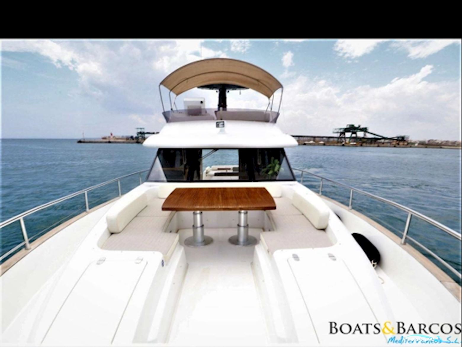 Astondoa Magellano 53