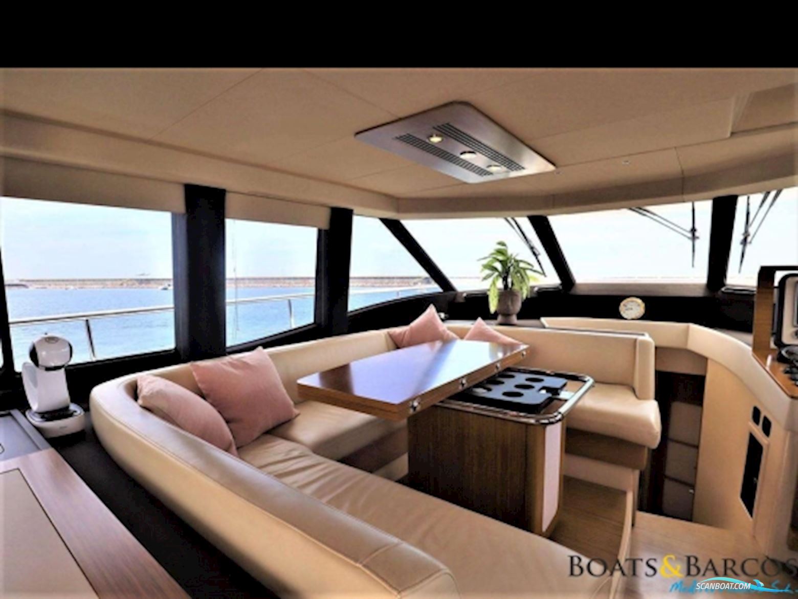 Astondoa Magellano 53