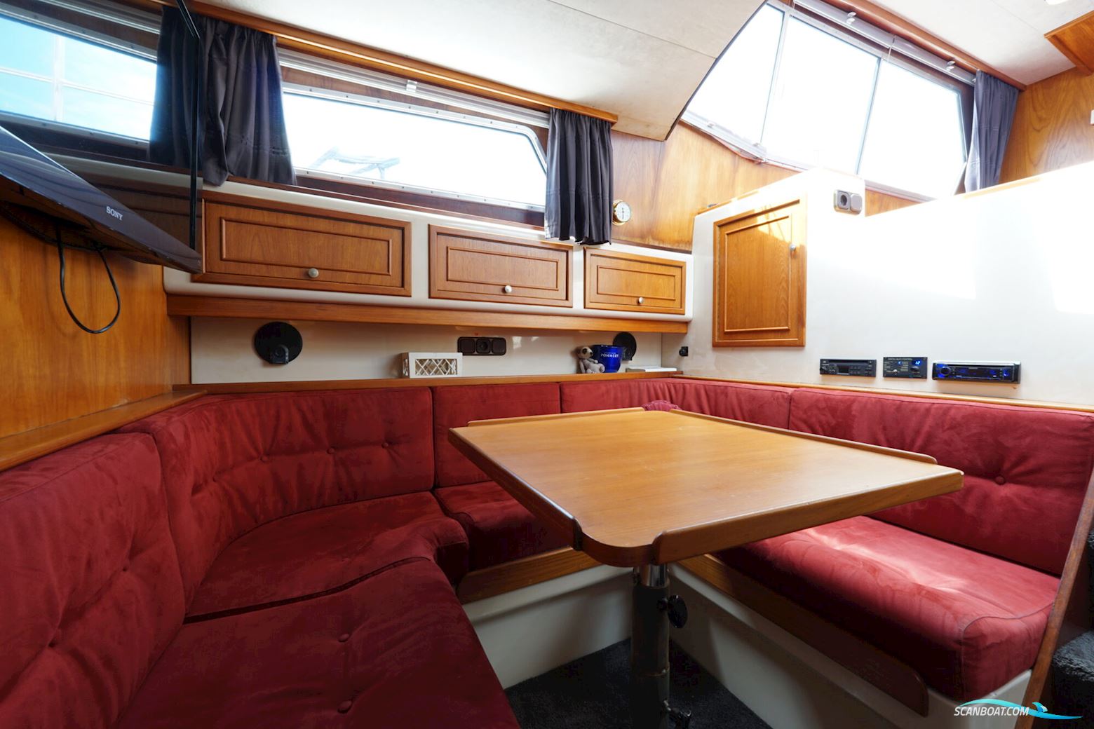Atlantic 37 Cabrio