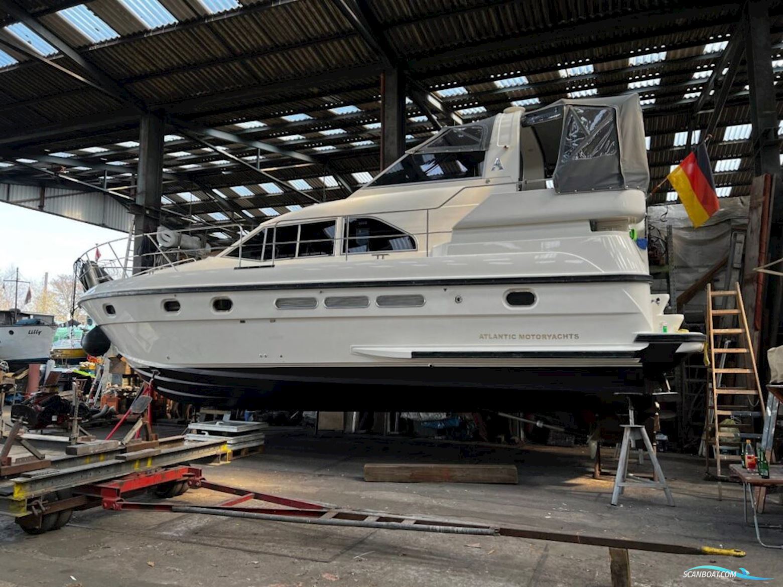 ATLANTIC 38