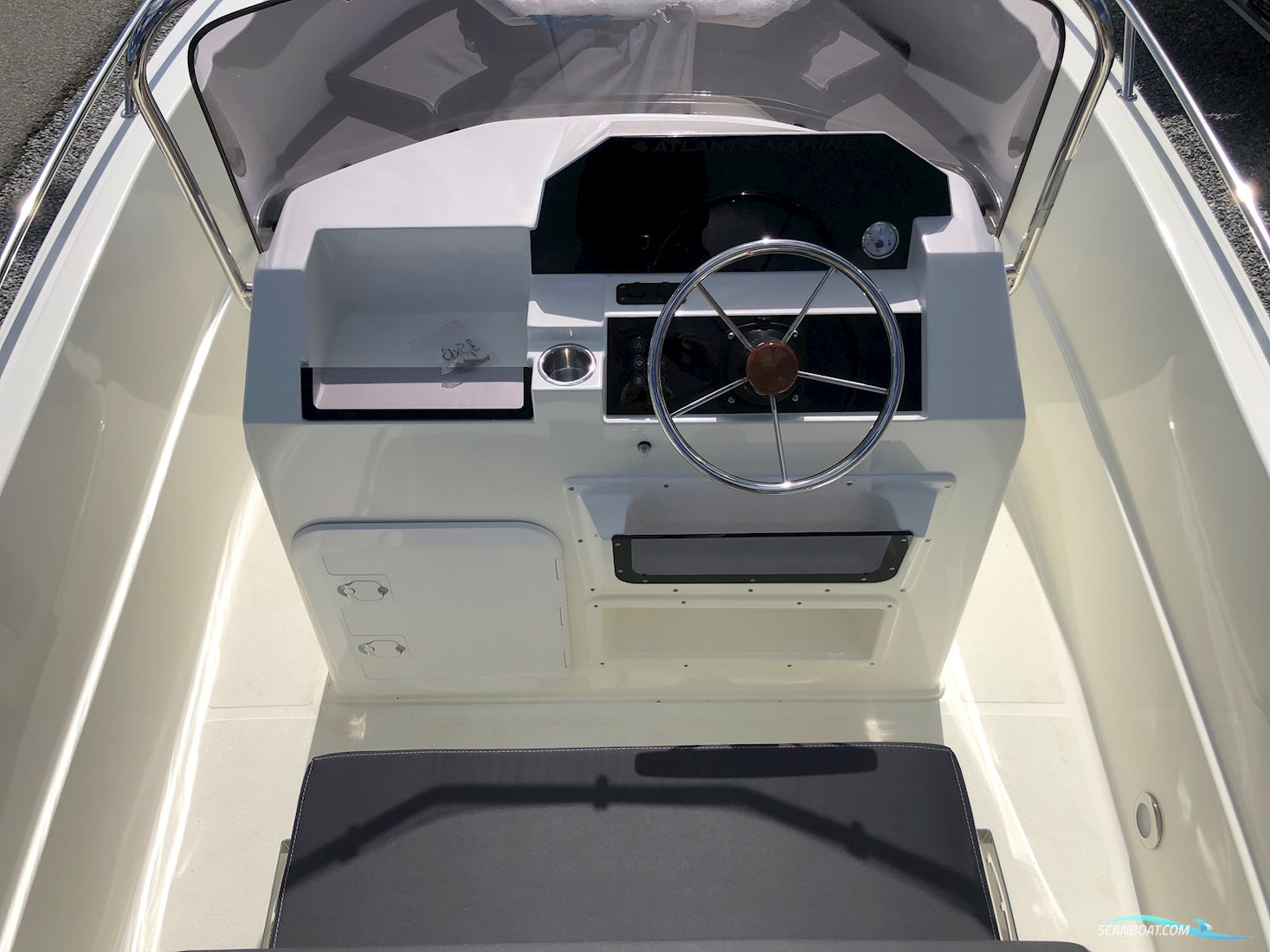 Atlantic 530 Open Med F60 EFI