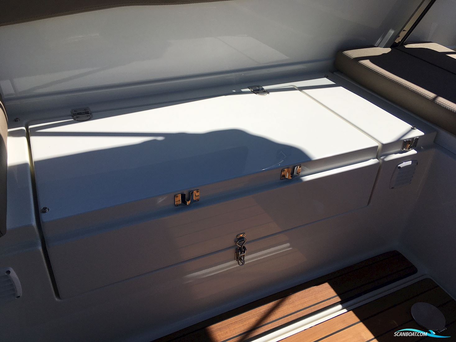 Atlantic 720 DC Med 150 HK