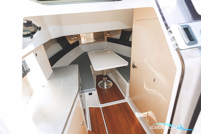 Atlantic 730 Sun Cruiser Med 250 HK