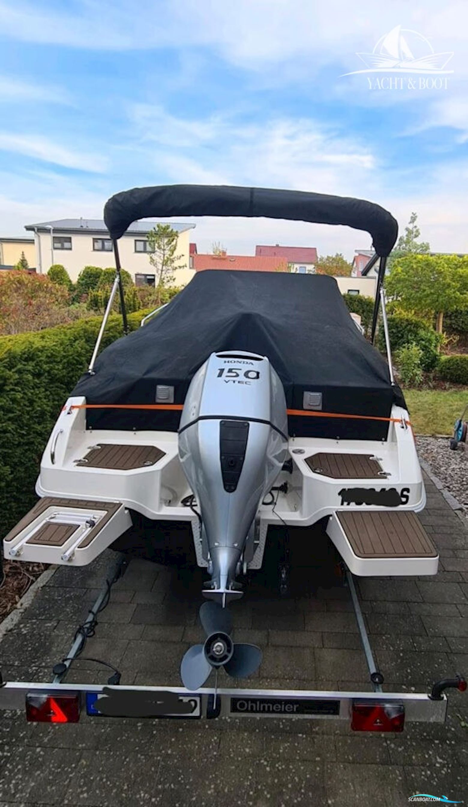 Atlantic Marine Sun Cruiser 630