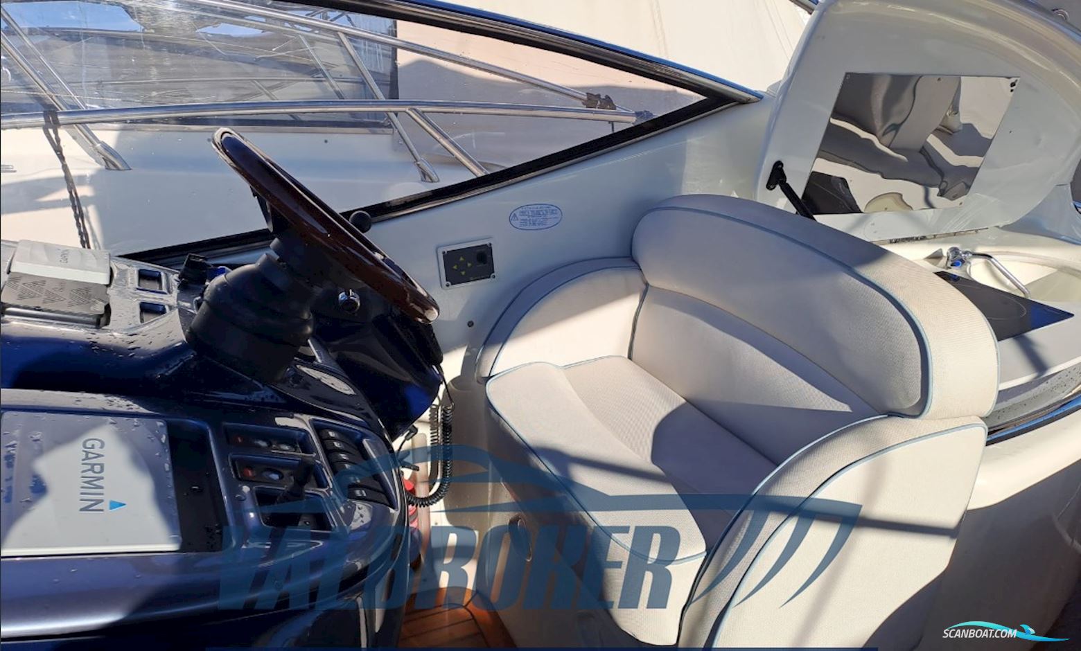 Atlantis 42