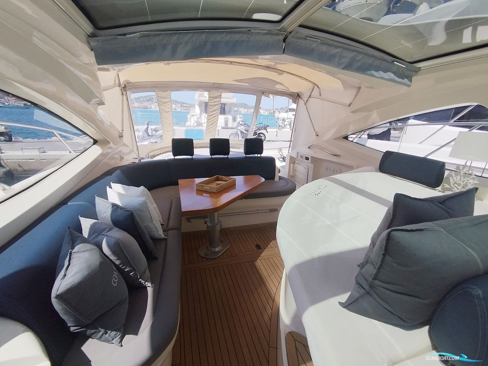 Atlantis 55
