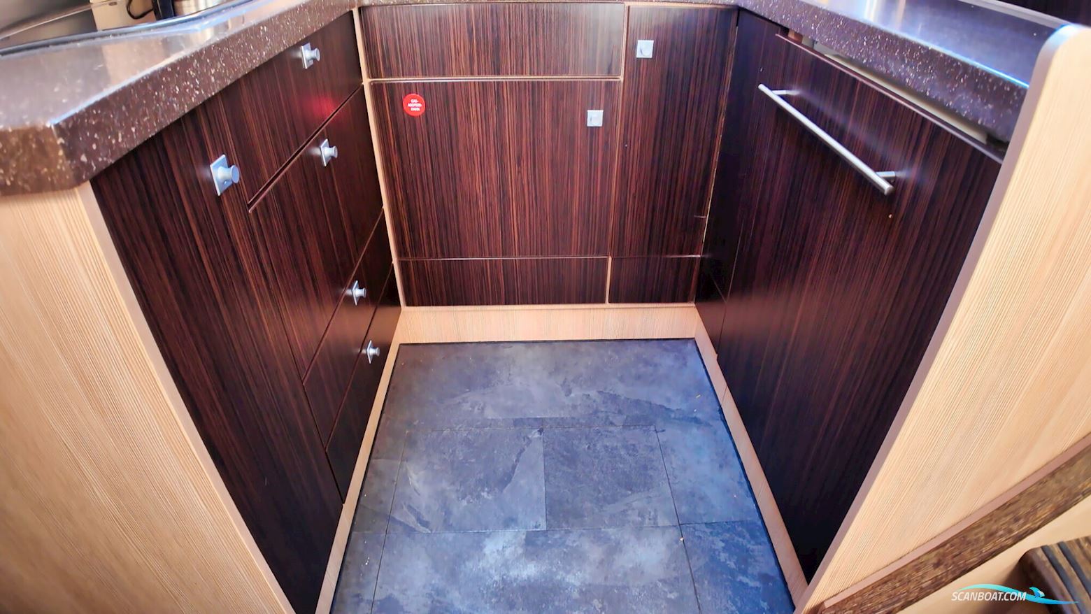 Aventura 43 AK Cabrio