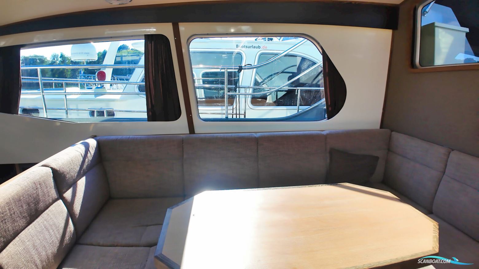 Aventura 43 AK Cabrio