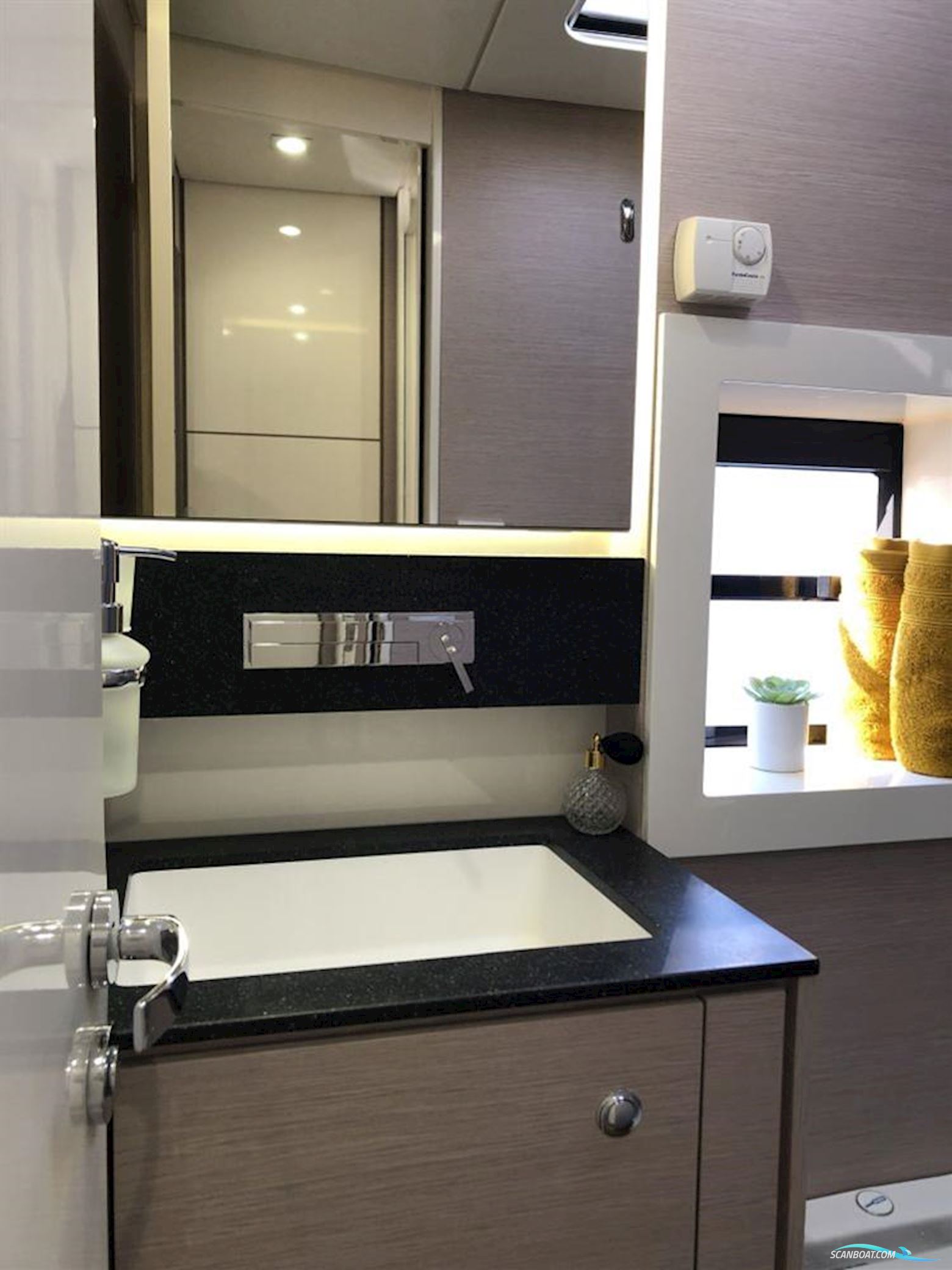 AVENTURA CATAMARANS 56