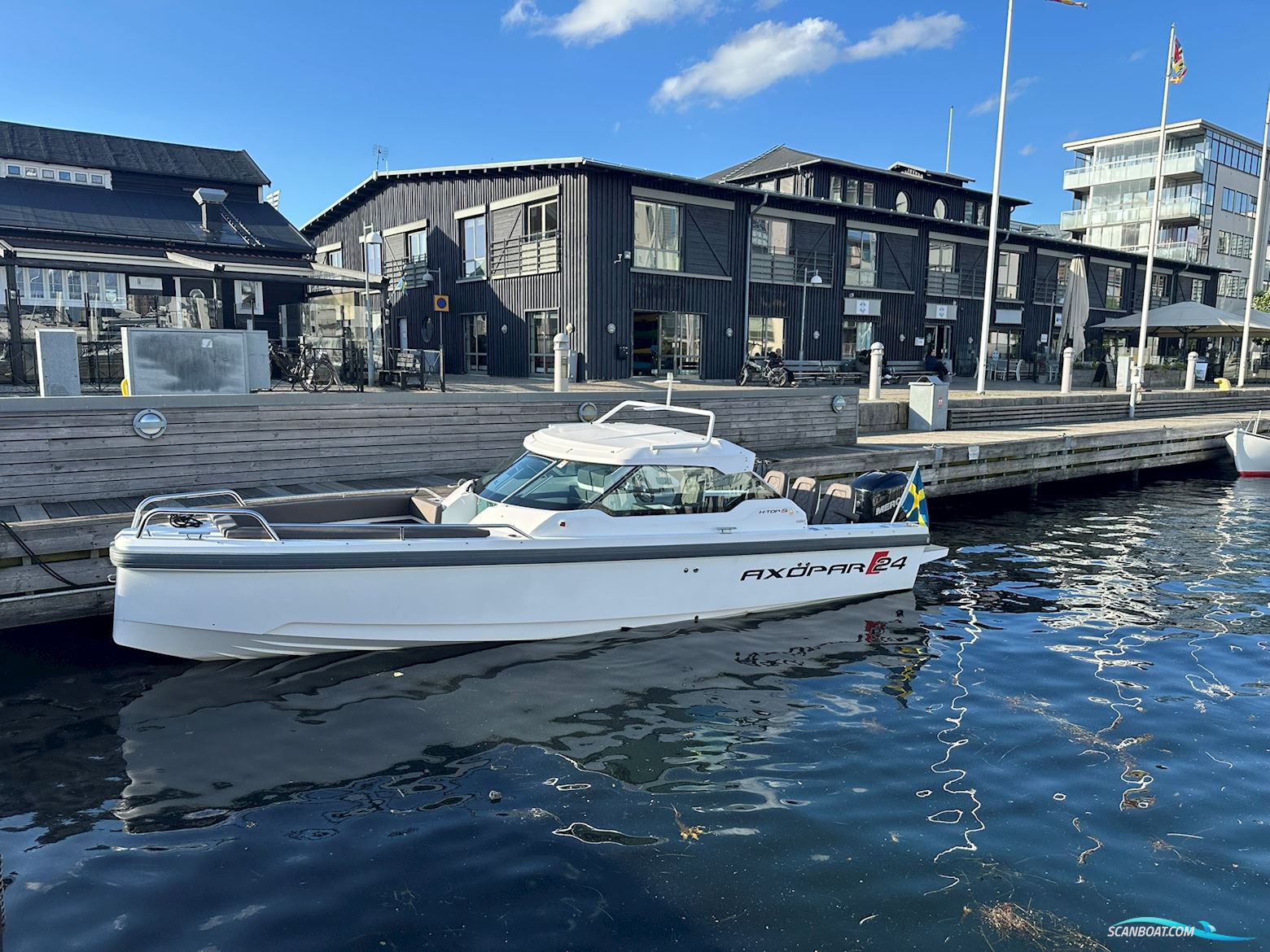 Axopar 24 Ht Motorboot 2016, mit Mercury motor, Sweden