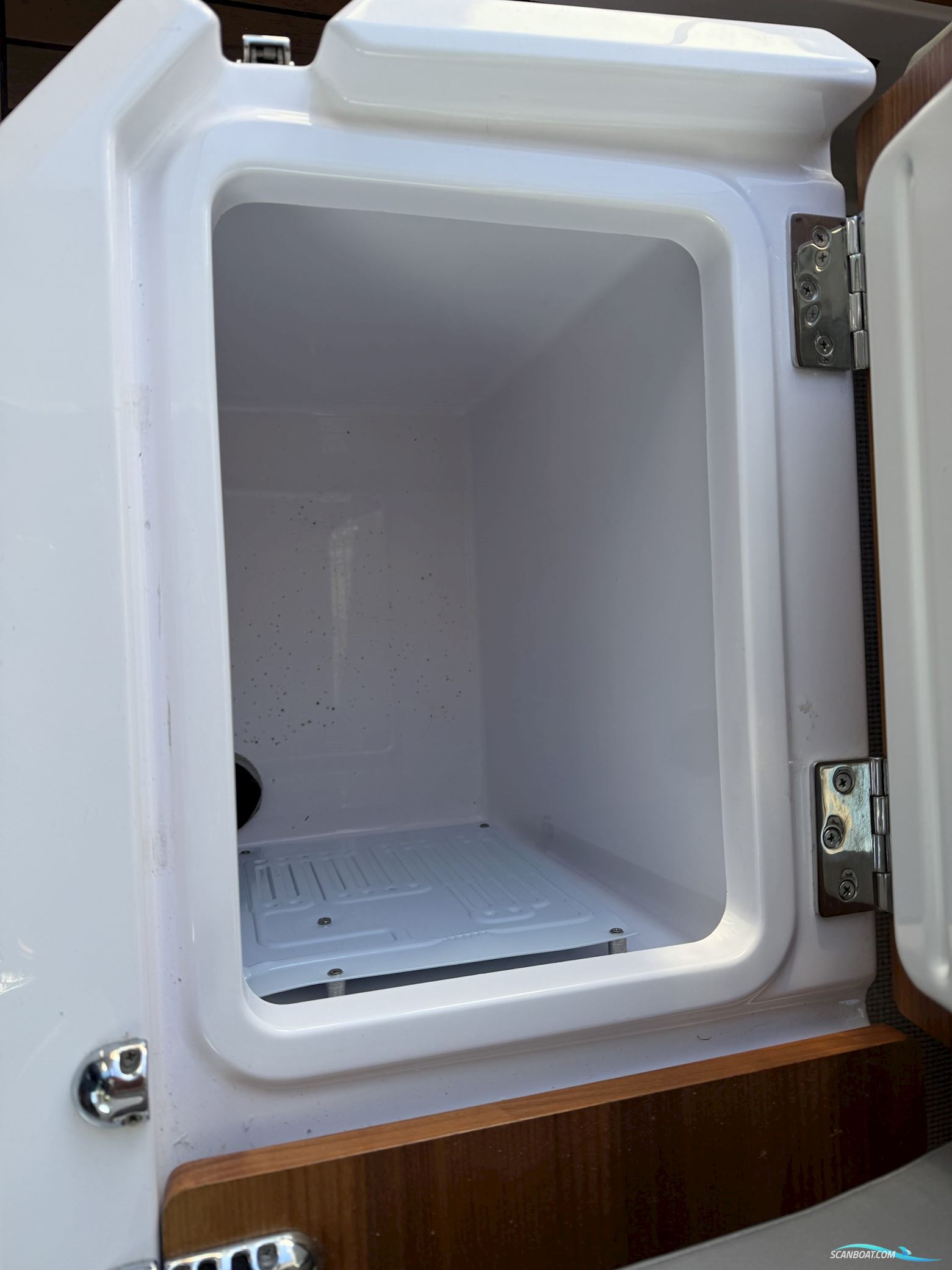 Axopar 28 AC