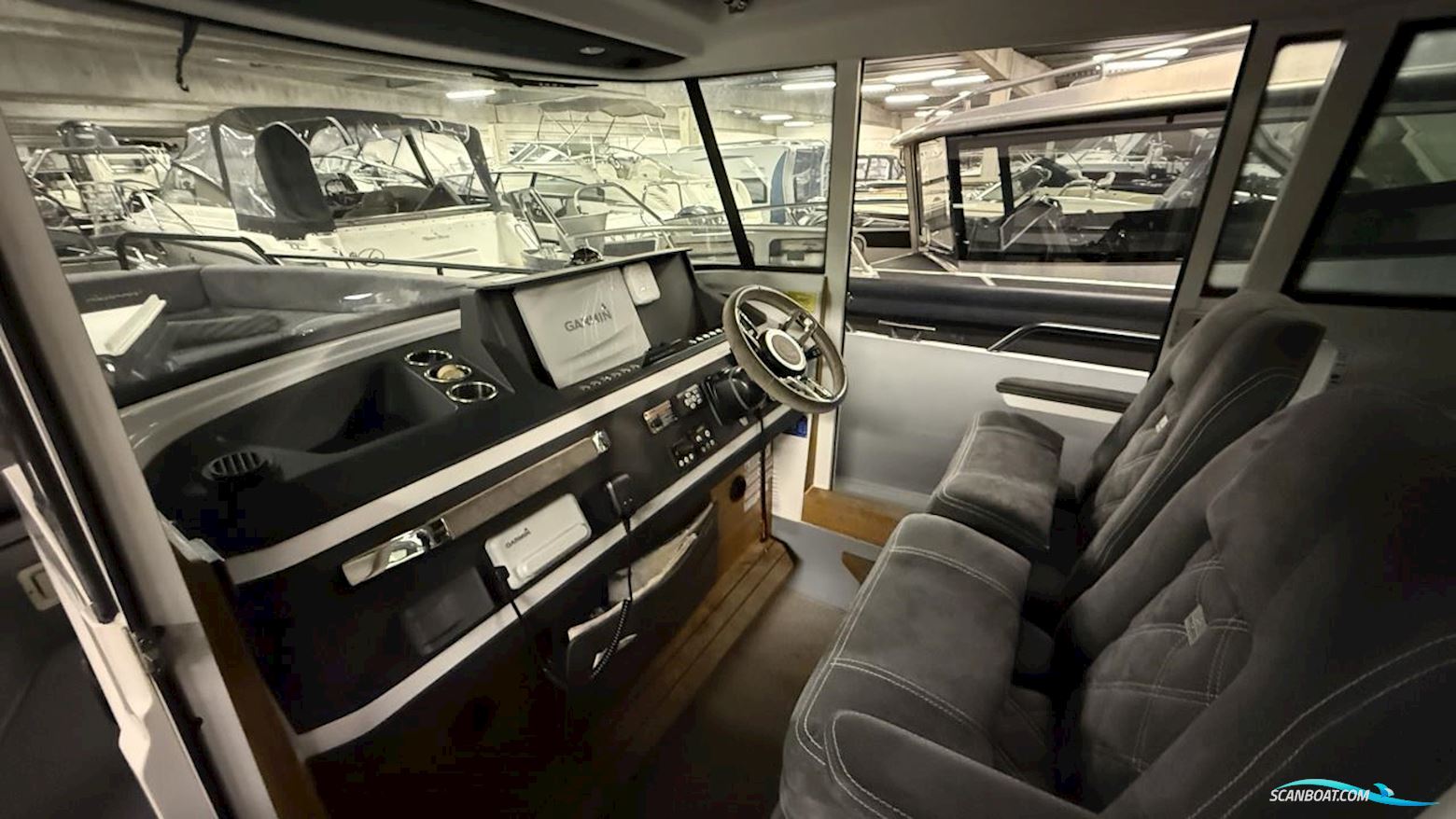 Axopar 28 Aft Cabin