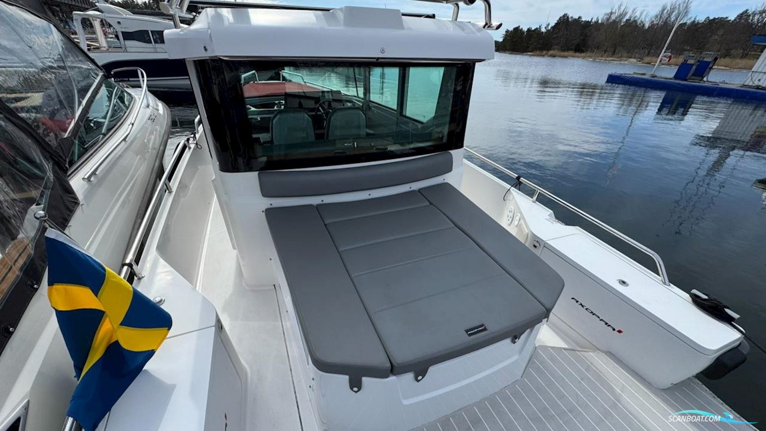 Axopar 28 Aft Cabin