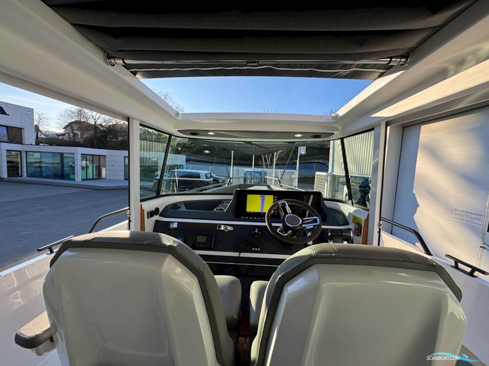 Axopar 28 Cabin - Reserviert