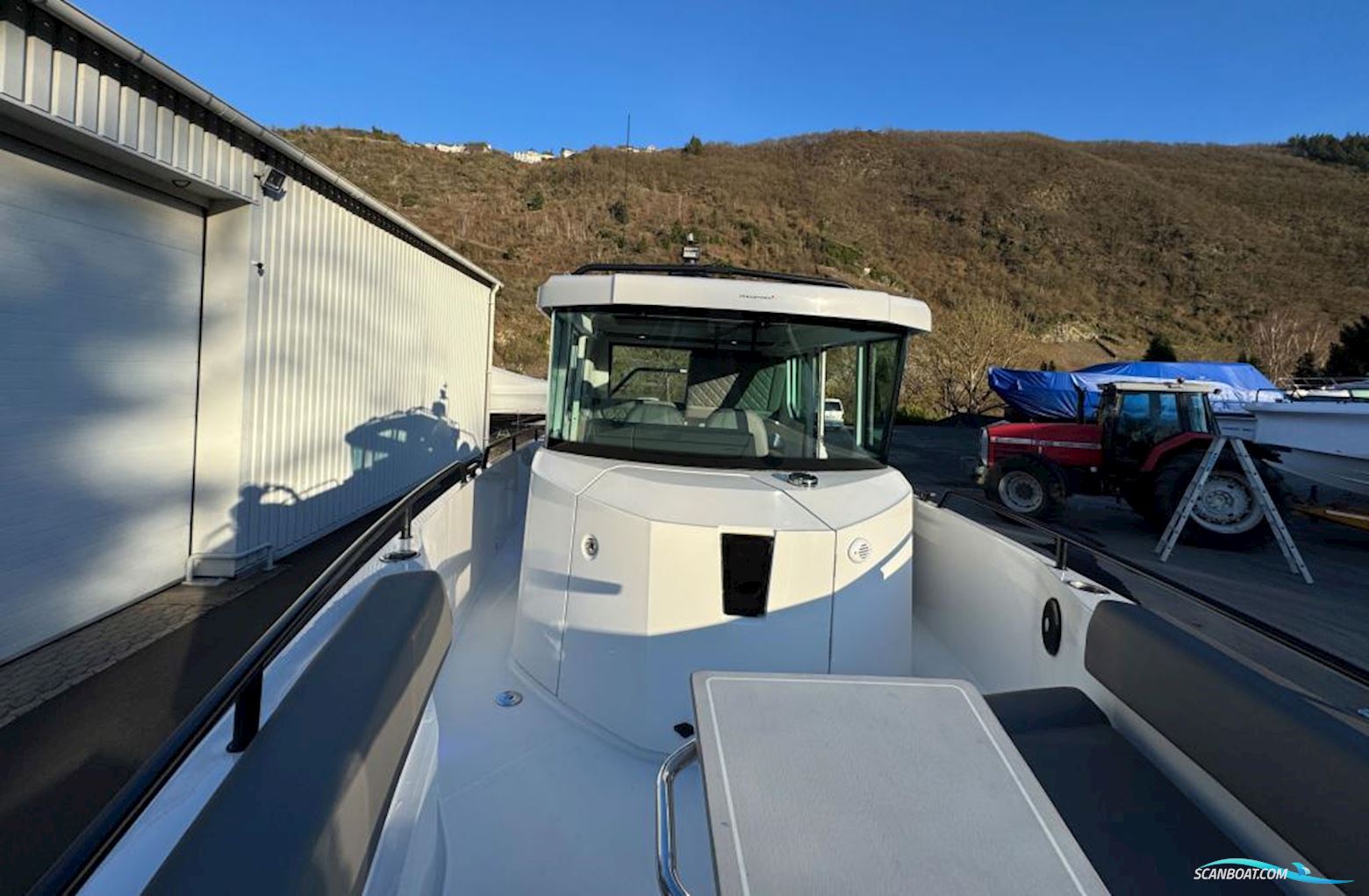 Axopar 28 Cabin - Reserviert