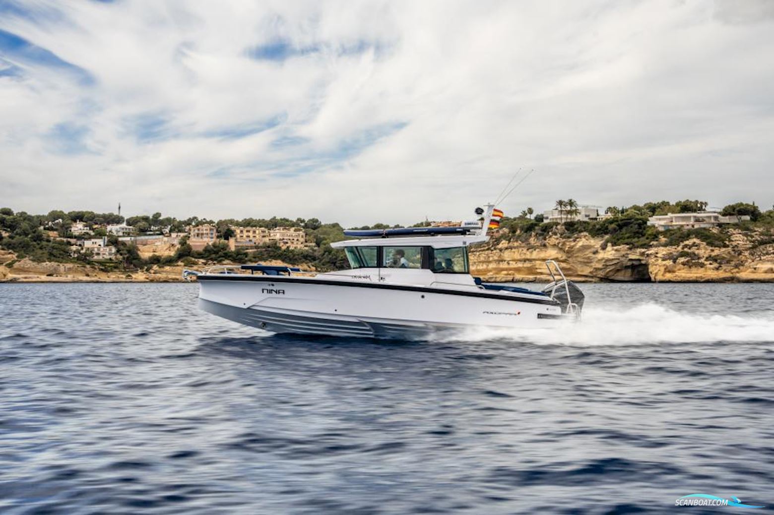 Axopar 29 Cross Cabin Motorboot 2025, mit Mercury motor, Finland