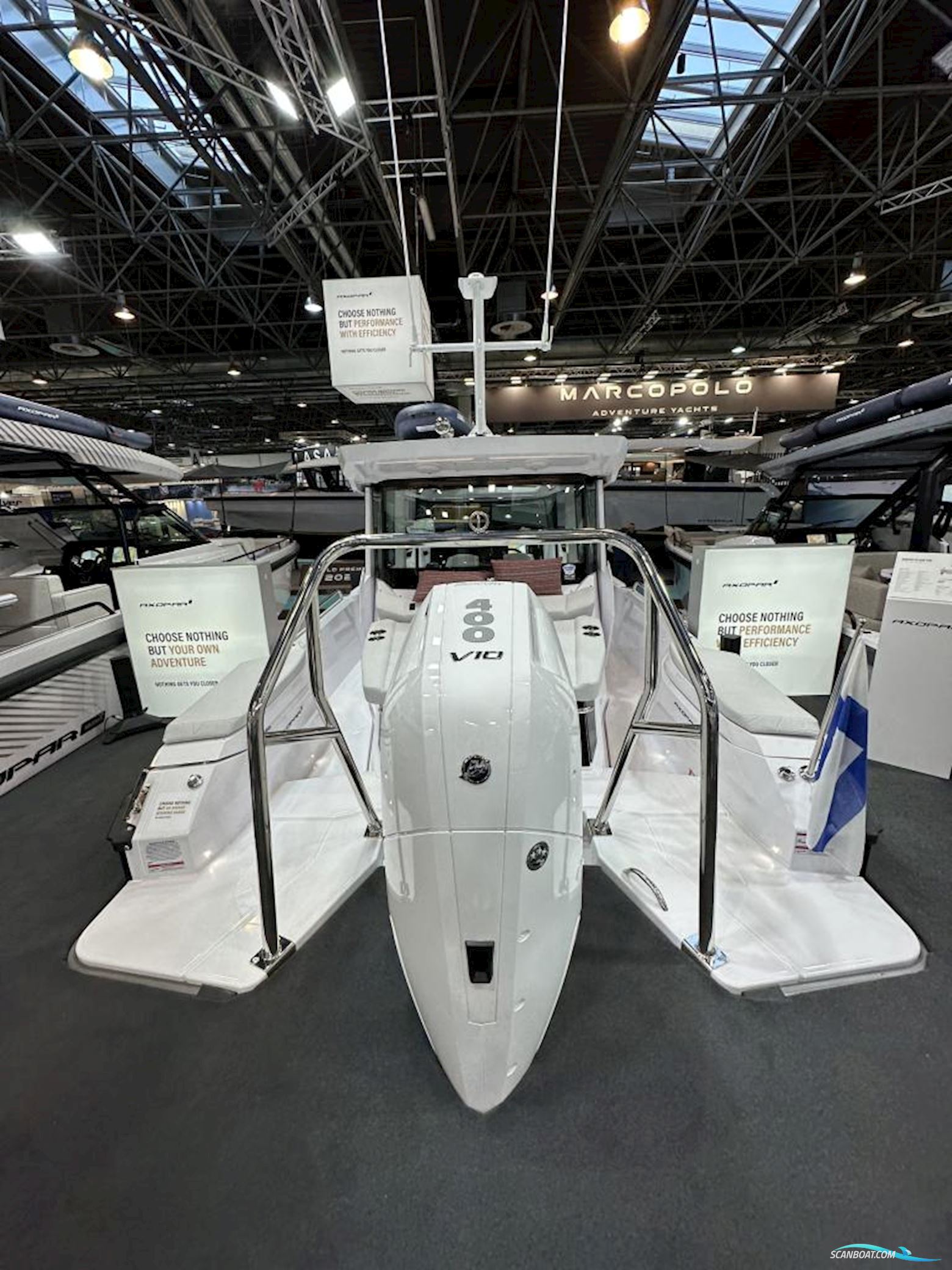 AXOPAR 29 Cross Cabin