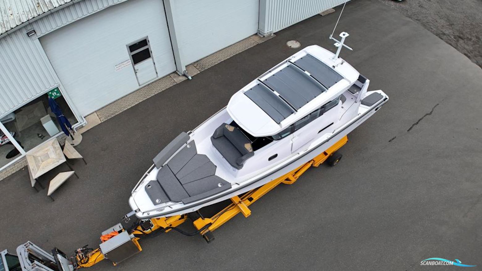 Axopar 29 Cross Cabin