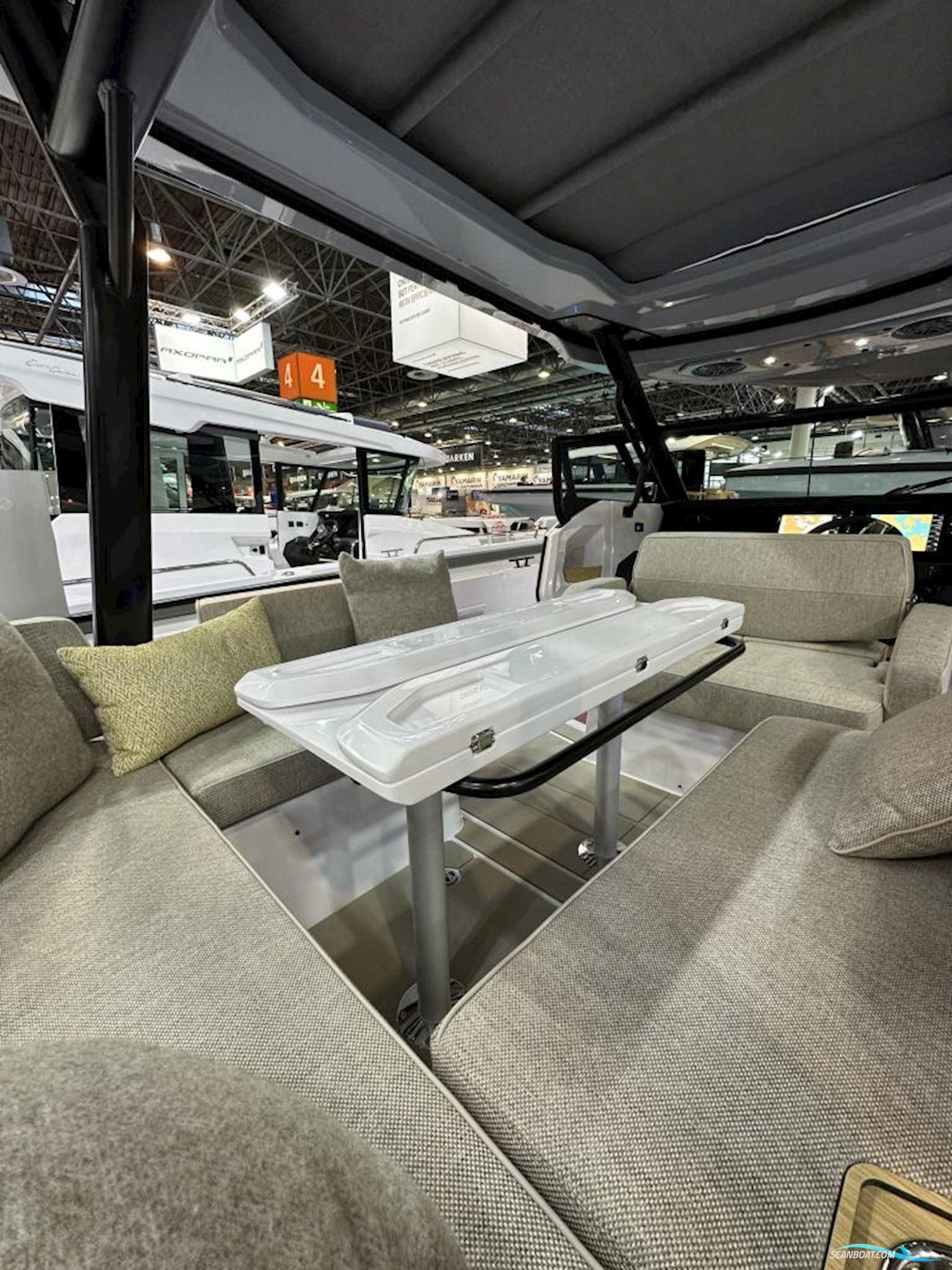 Axopar 29 ST Sun Top