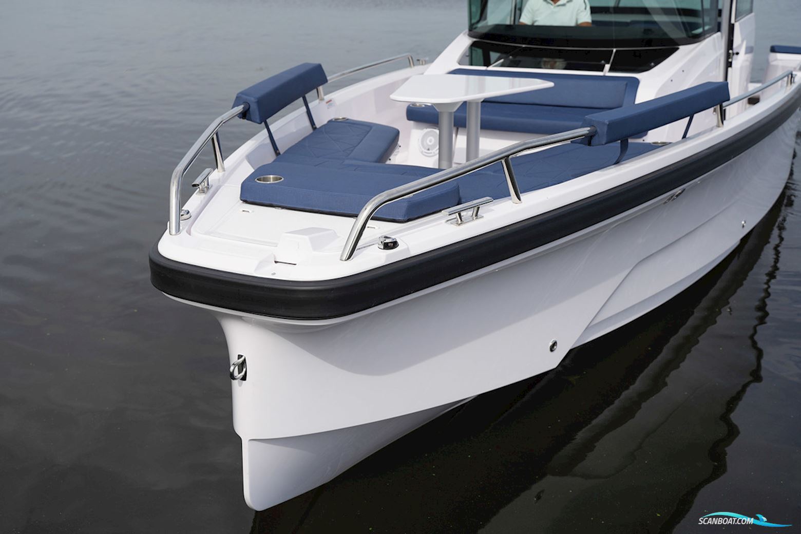 AXOPAR 29 XC Cross Cabin