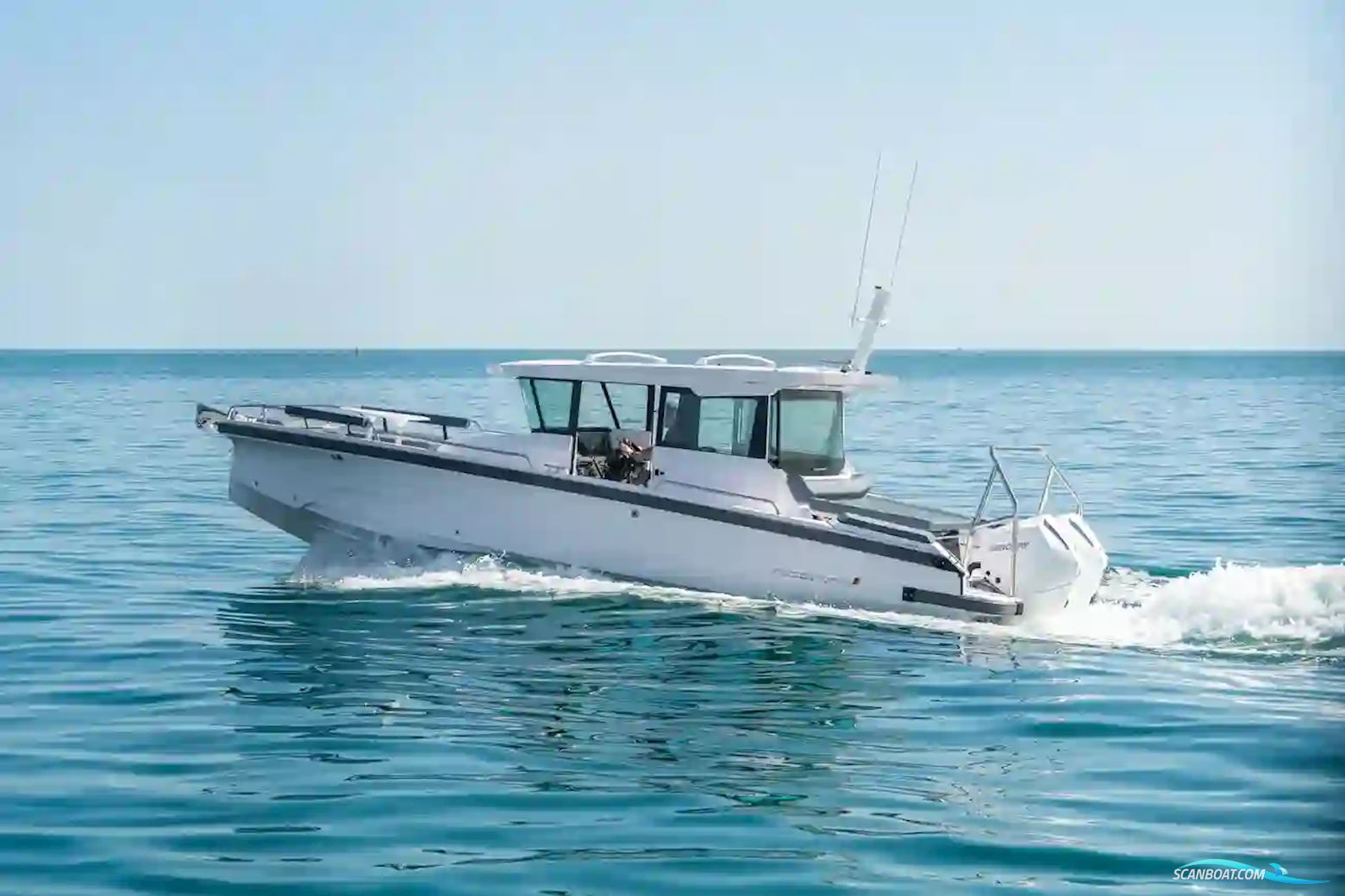 Axopar 29 XC Cross Cabin