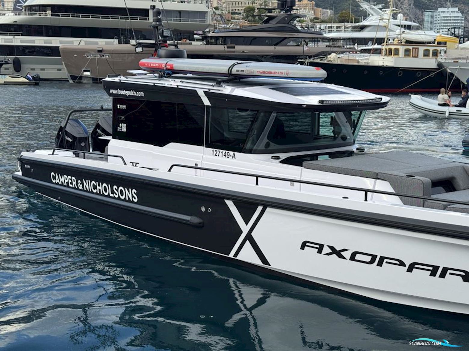 Axopar 37 Cross Cabin - Reserviert
