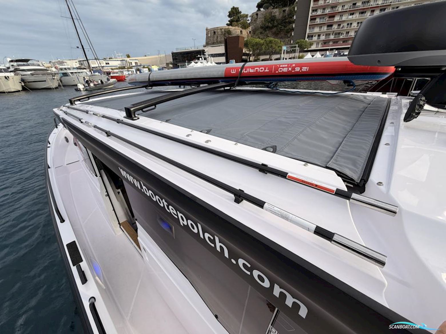 Axopar 37 Cross Cabin - Reserviert