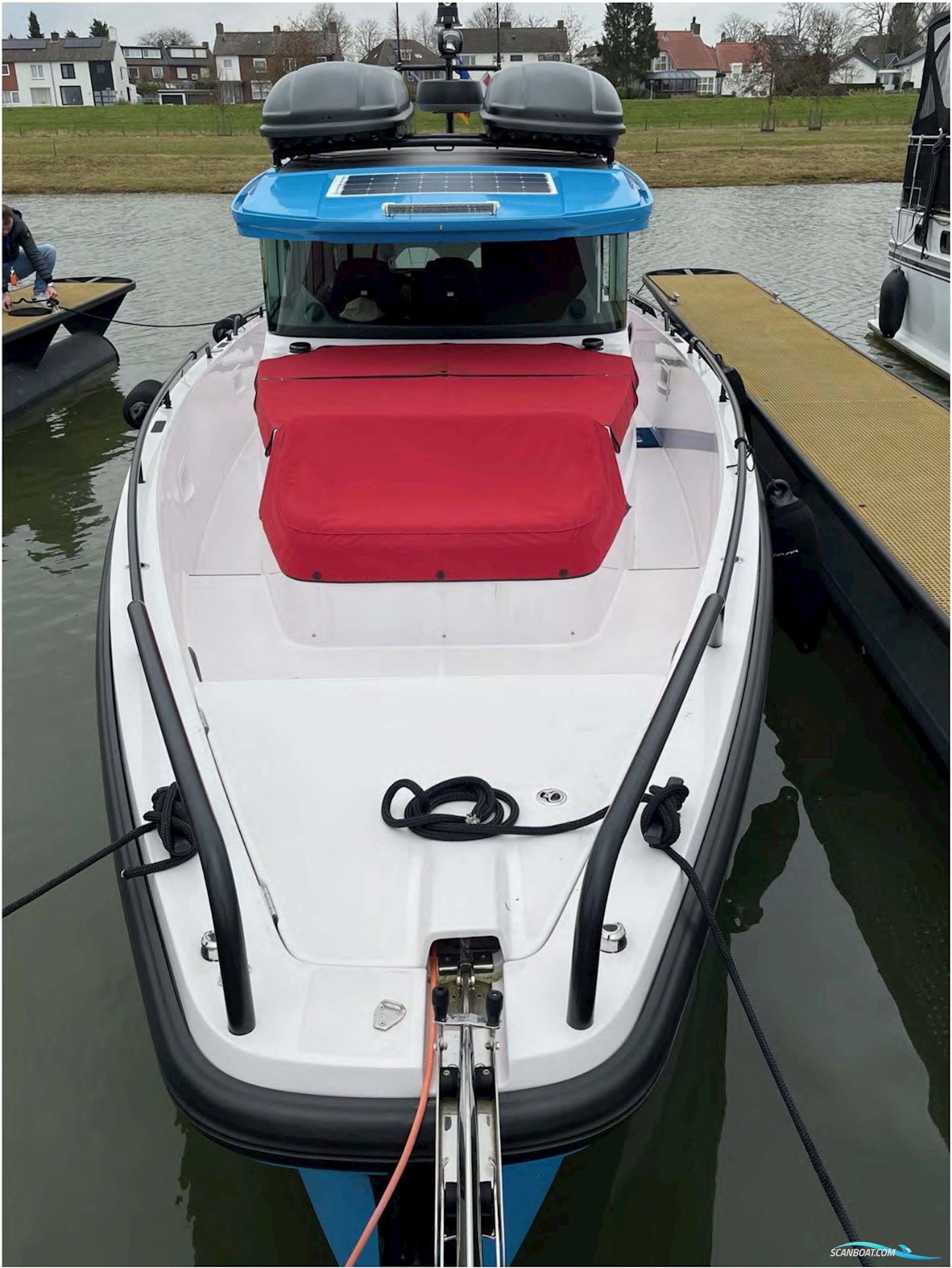 Axopar 37 Cross Cabin Brabus Line